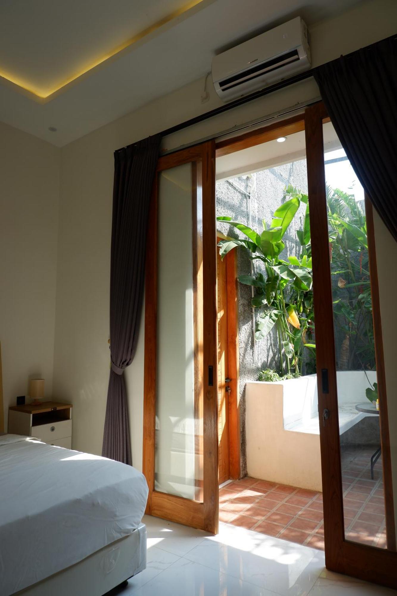 Bromo Venture Hostel Probolinggo Exterior photo